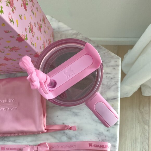 🎀 STANLEY x LoveShackFancy Quencher H2.0 Flowstate Tumbler 20oz Ibiza Sunset - Picture 4 of 16